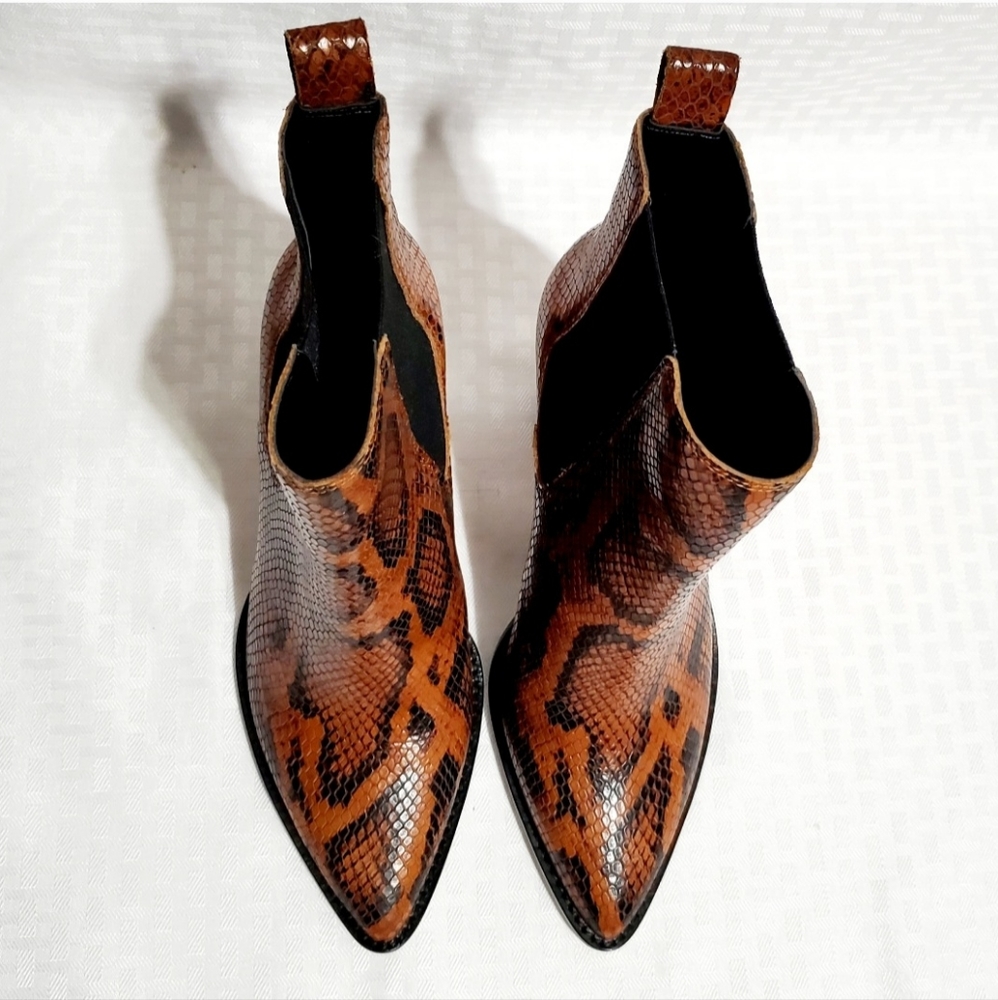 Vince Camuto Ellea Caramel Pull On Pointed Toe Block Heeled Ankle Boots  Size 7M - Picture 10 of 16
